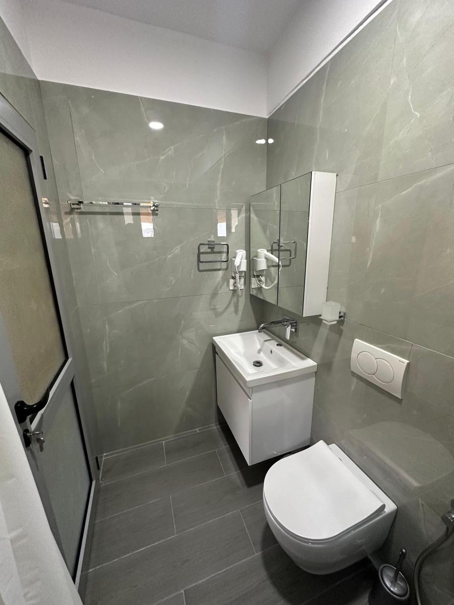 River Bridge Private Room Gjirokaster Exterior photo